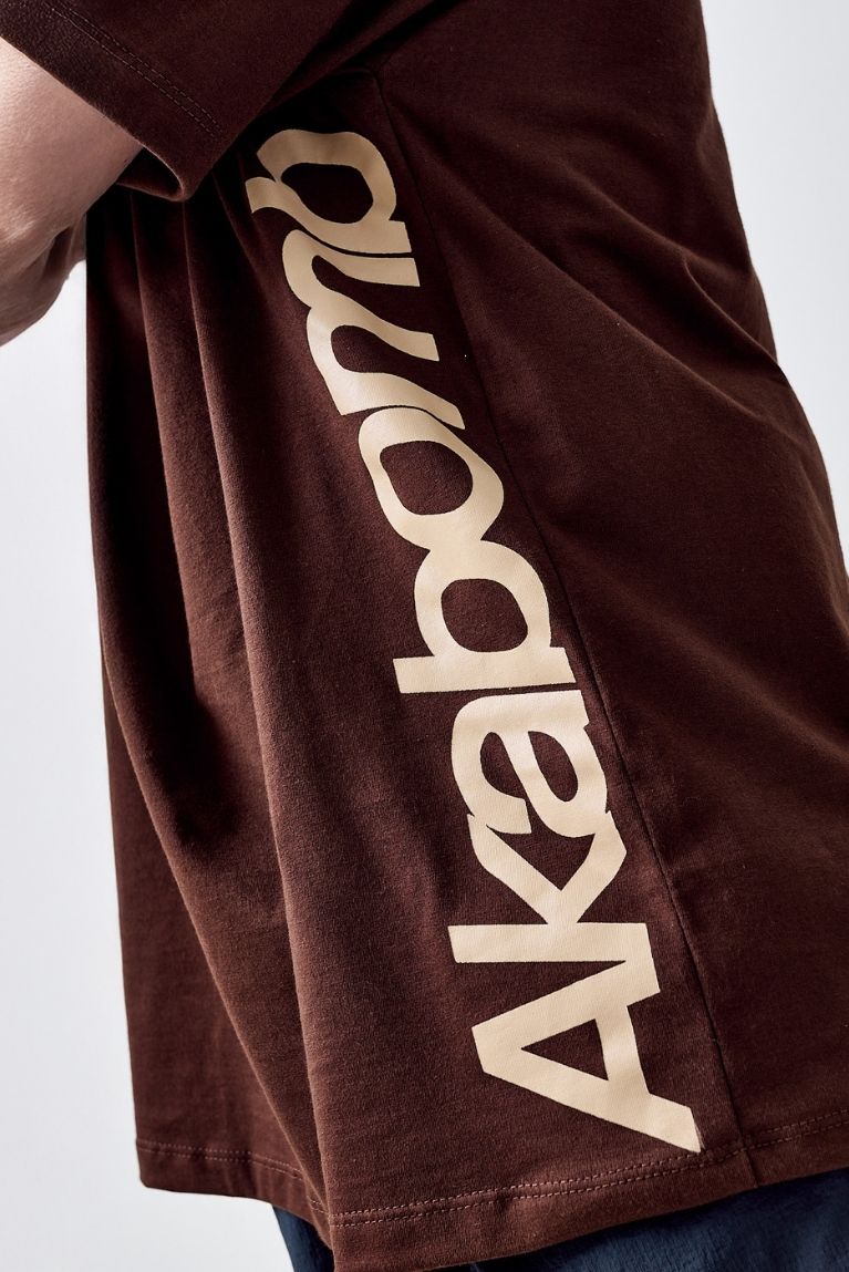 Tee Vertical Logo Brown Boxy