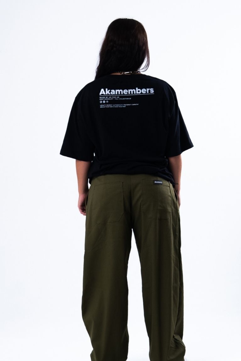 Tee Akamembers