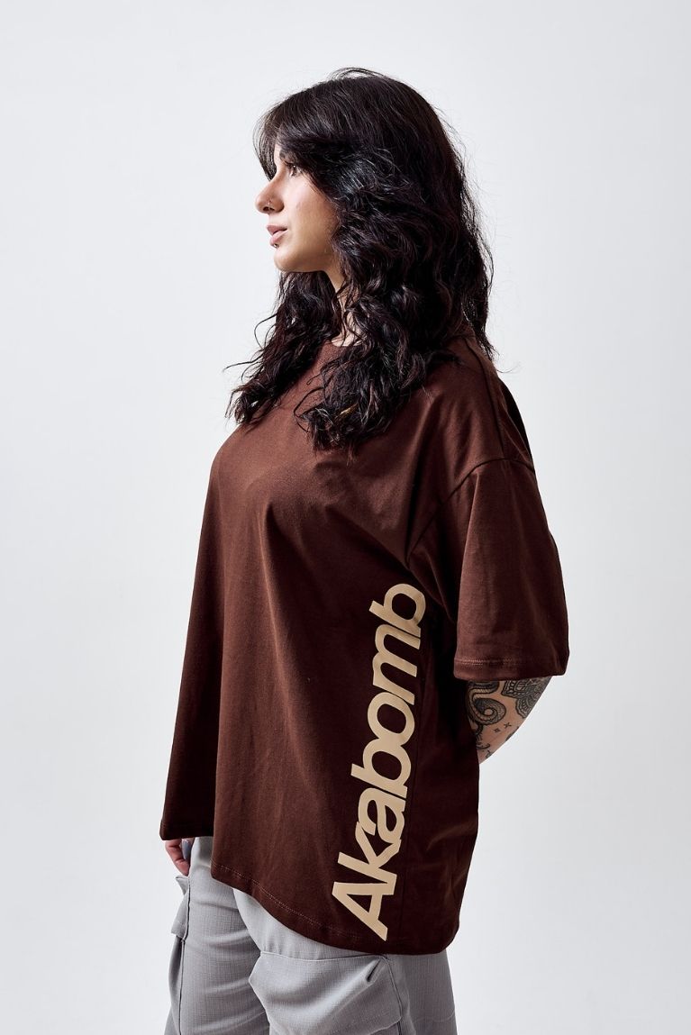 Tee Vertical Logo Brown Boxy