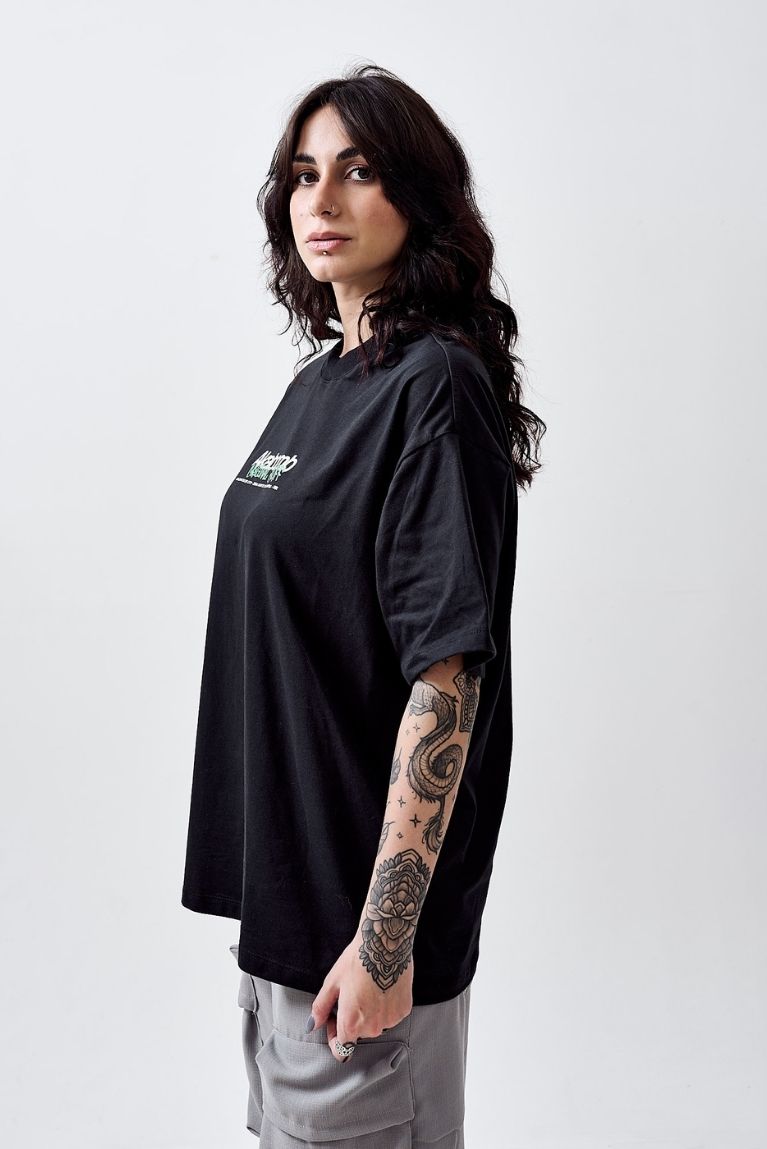 Tee Original Stuff Black Boxy